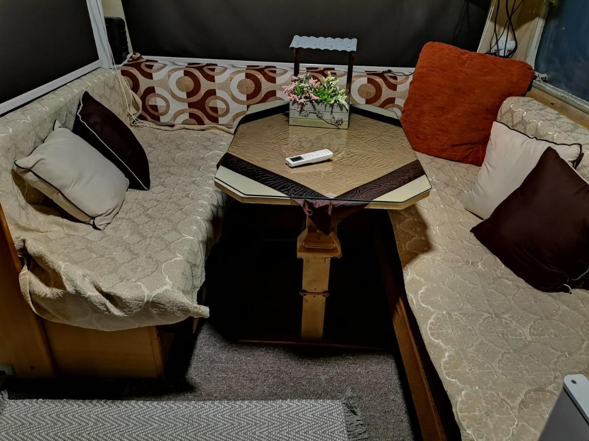 Green Garden Caravan Hotel Agrilia Екстериор снимка